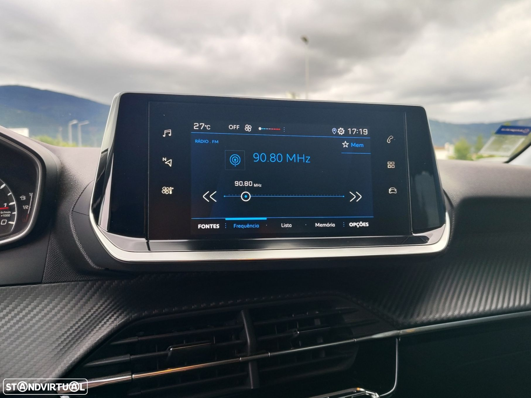 Peugeot 208 1.2 PureTech Active - 24