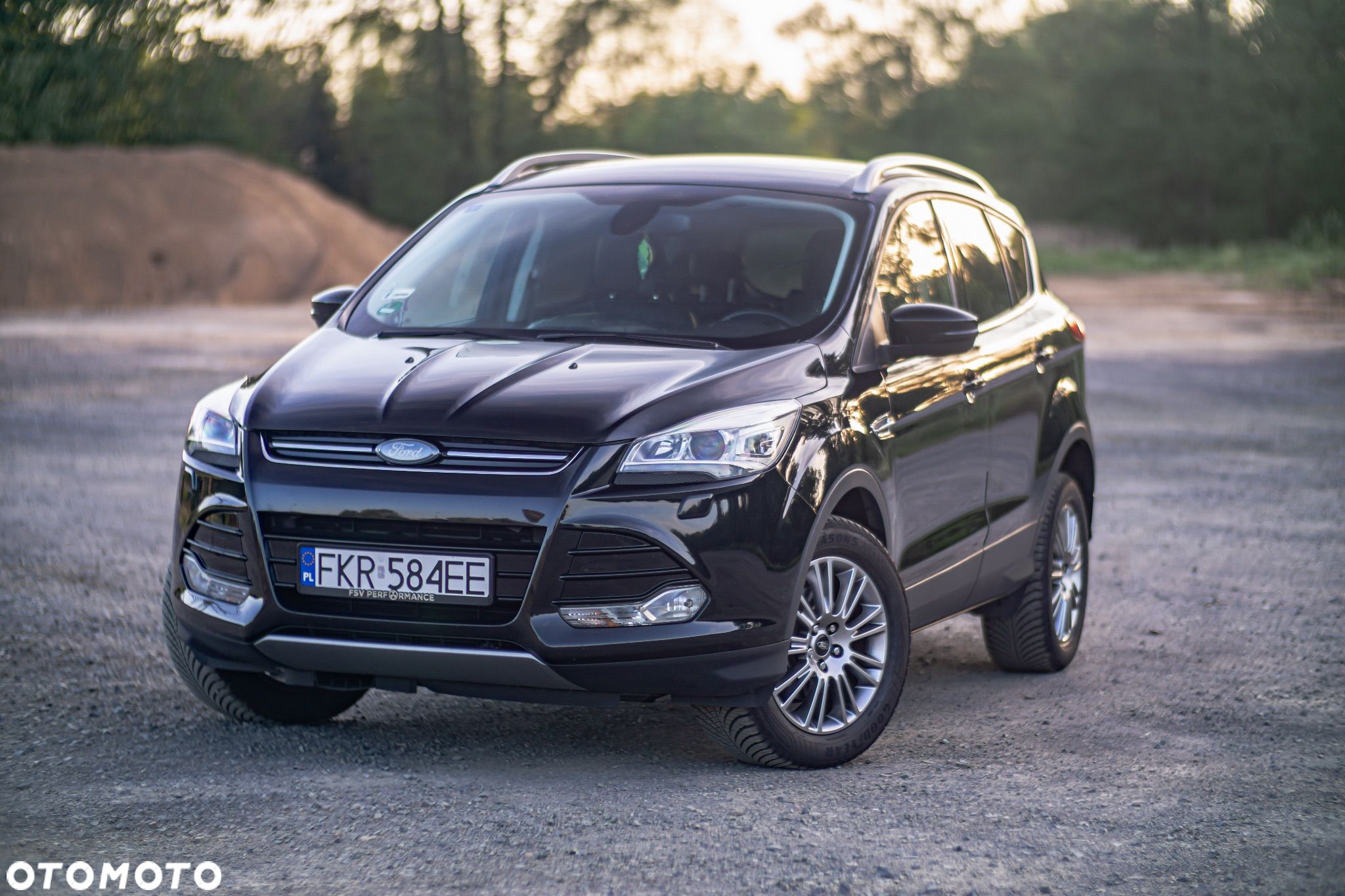 Ford Kuga 1.6 EcoBoost 2x4 Individual - 1