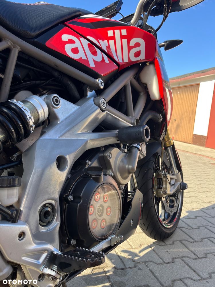 Aprilia Dorsoduro - 8