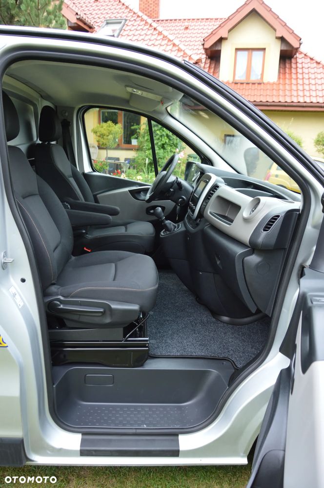 Renault Trafic - 27
