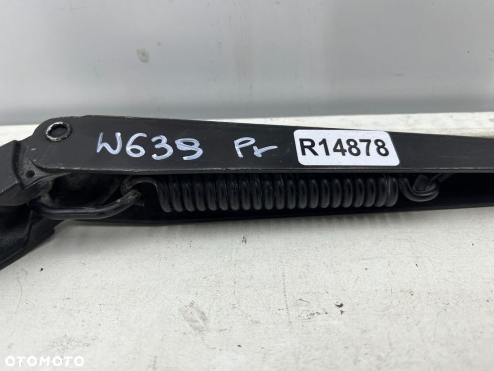 Ramię wycieraczki Mercedes Vito W639 03-14r. prawe A6398200844 - 10