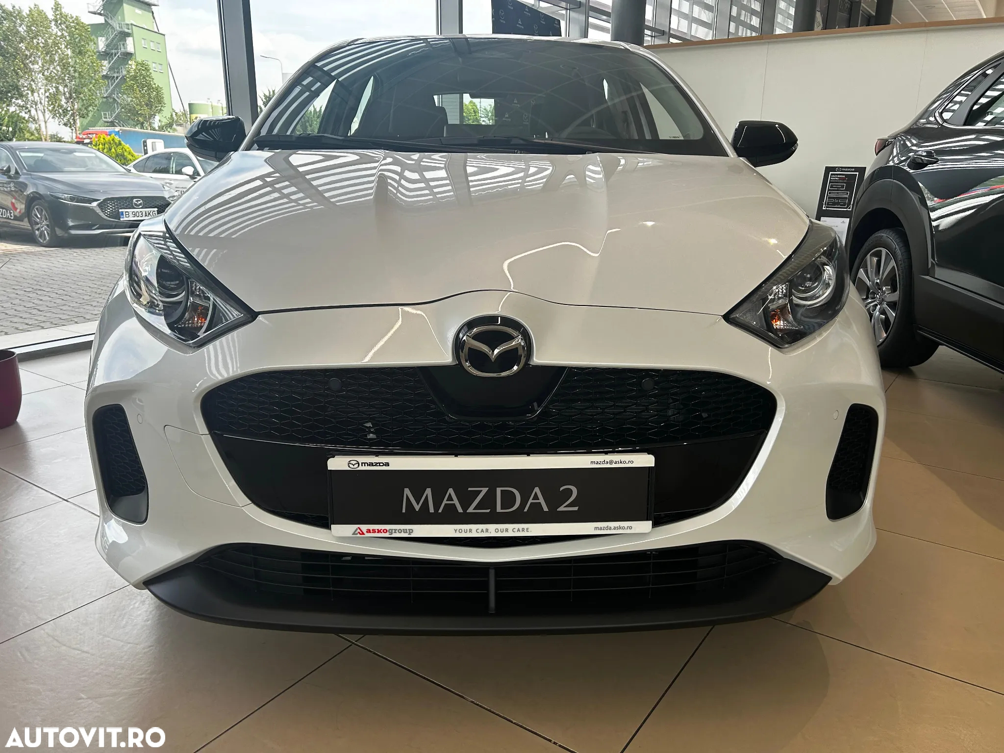 Mazda 2 Hybrid G116 CVT Exclusive-Line - 2