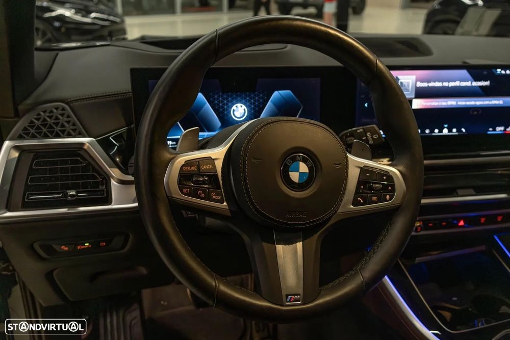 BMW X5 30 d xDrive Pack M - 13