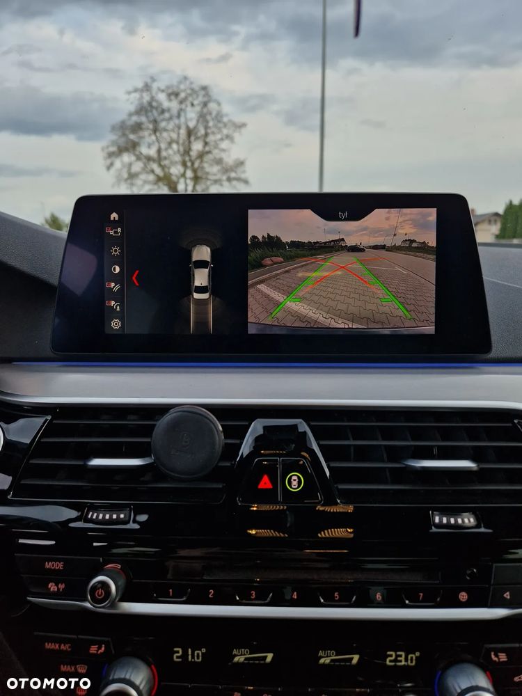 BMW Seria 5 520i GPF M Sport sport - 24