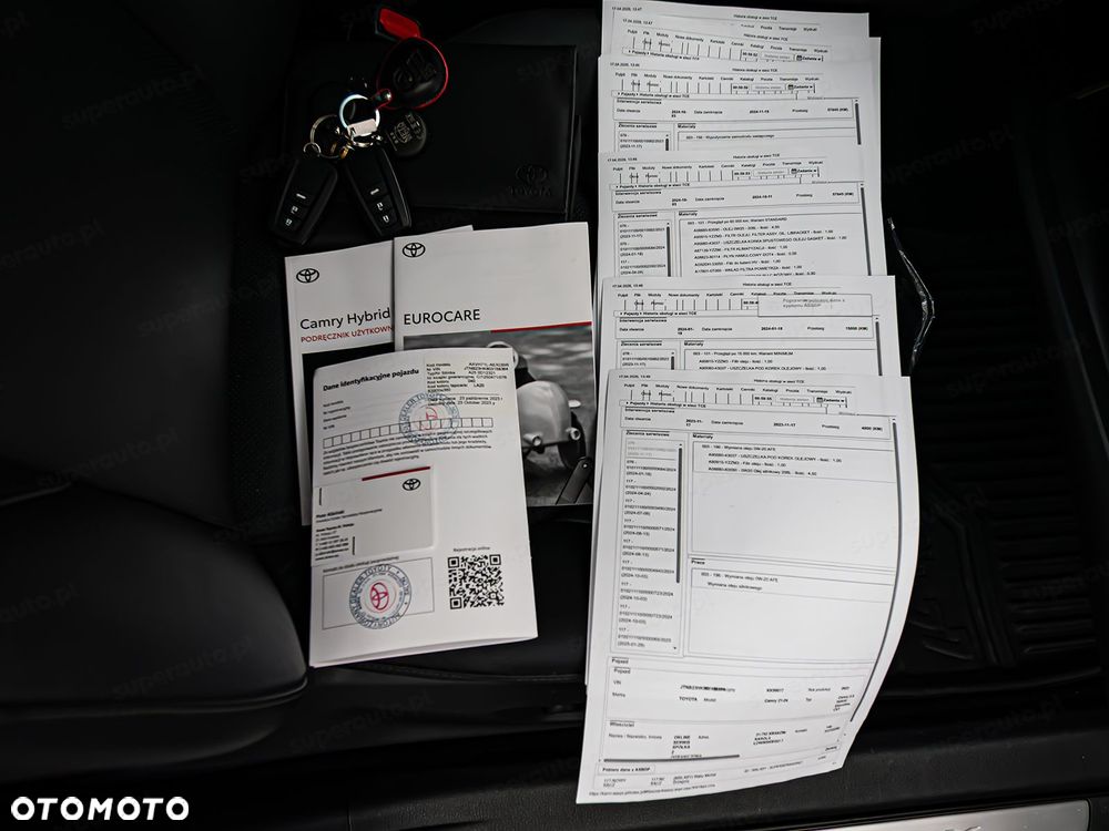 Toyota Camry 2.5 Hybrid Executive CVT - 34