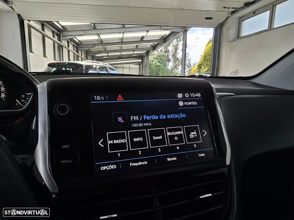 Peugeot 208 1.2 PureTech GT Line EAT6 - 40