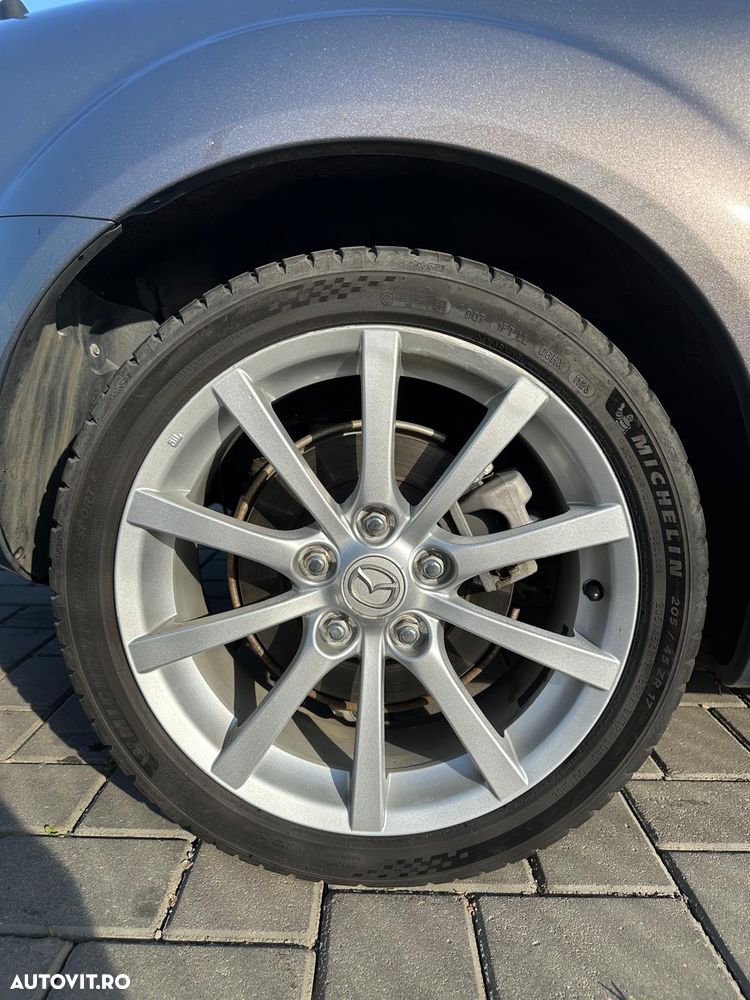 Mazda MX-5 2.0i RC REVOLUTION - 15