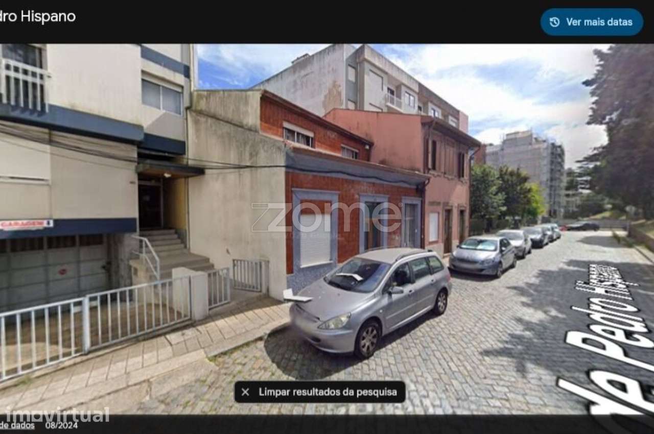 Garagem Rua Pedro Hispano - Grande imagem: 4/17