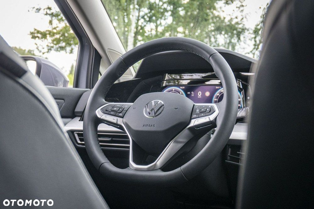 Volkswagen Golf - 20