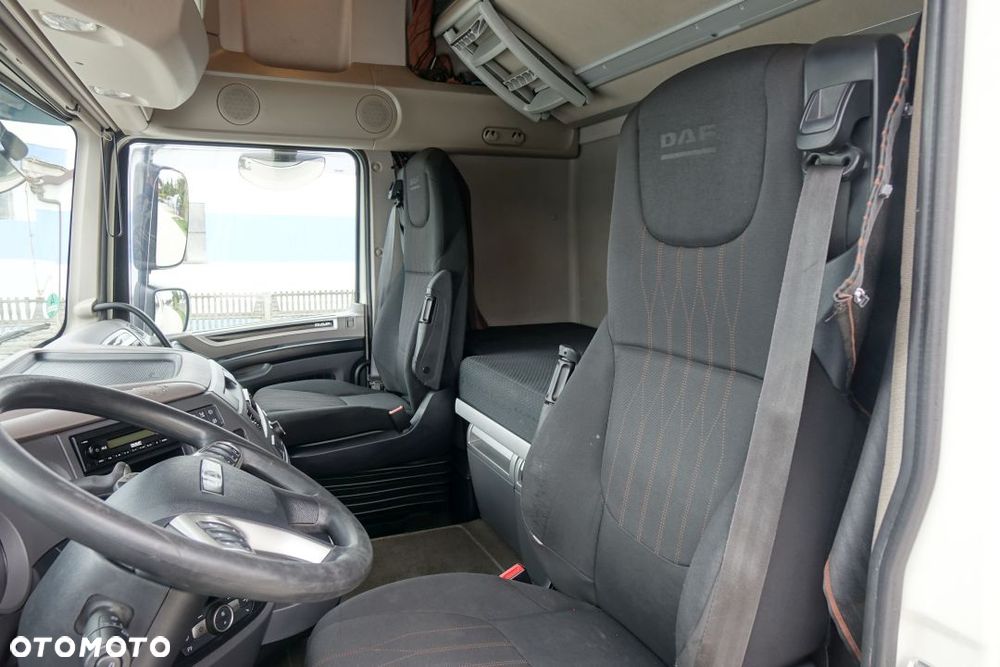 DAF XF 480 FT / SUPER SPACE CAB / STANDARD/ EURO 6 / AUTOMAT / INTARDER / KLIMATYZACJA POSTOJOWA / LODÓWKA / 2 ZBIORNIKI PALIWA - 26