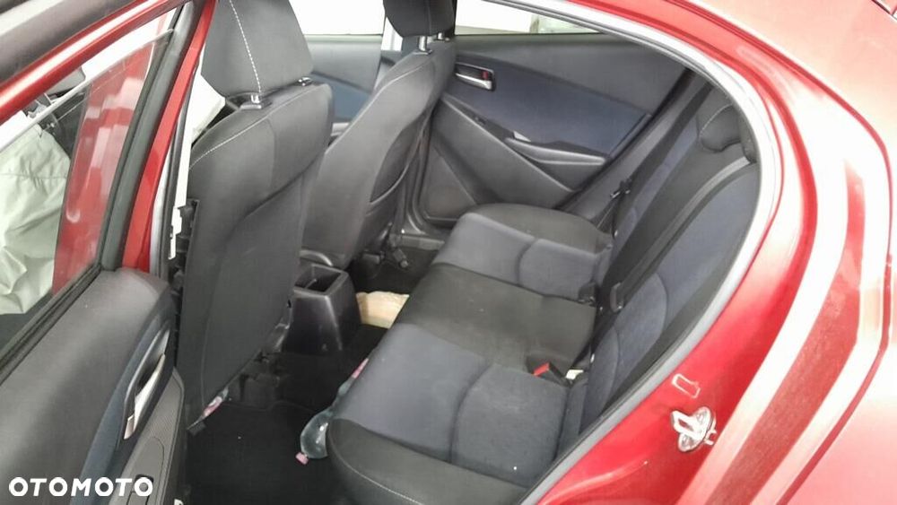 Mazda 2 SKYACTIV-G 90 Sports-Line - 13
