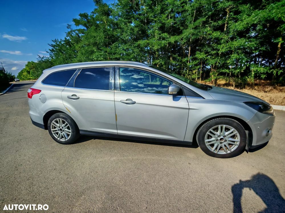 Ford Focus 1.6 TDCI DPF Titanium - 8