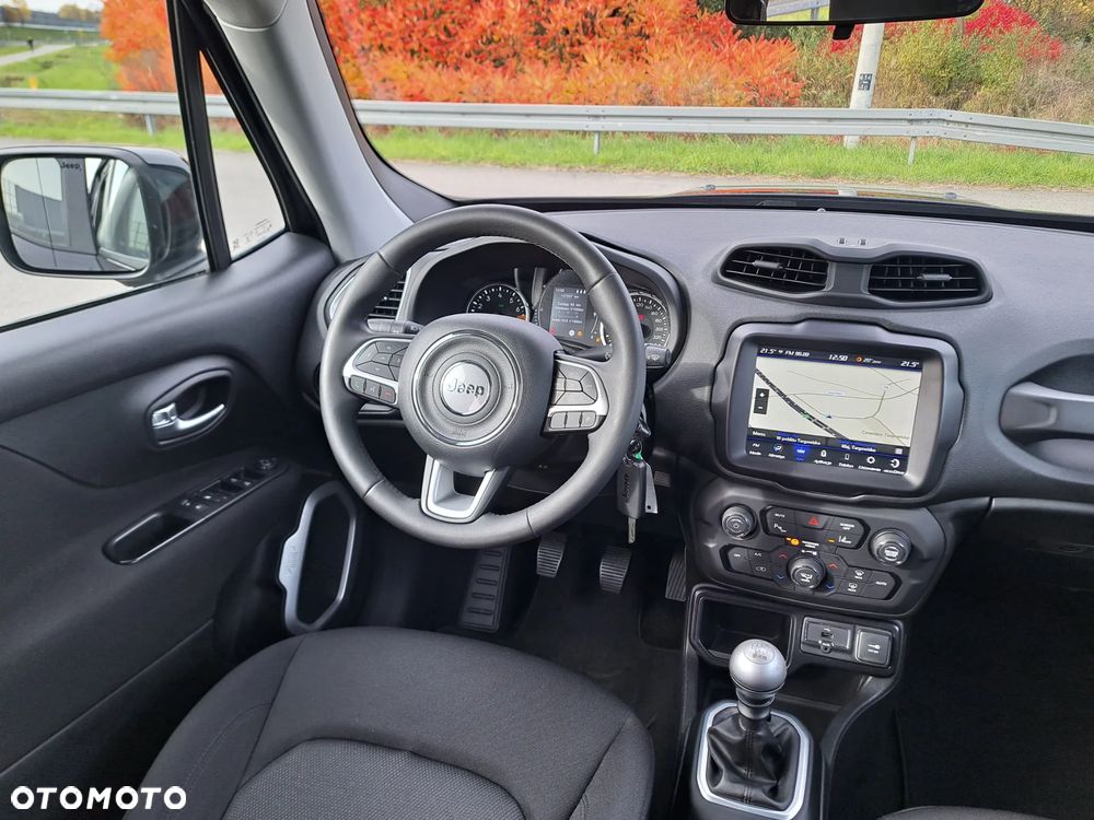 Jeep Renegade - 14