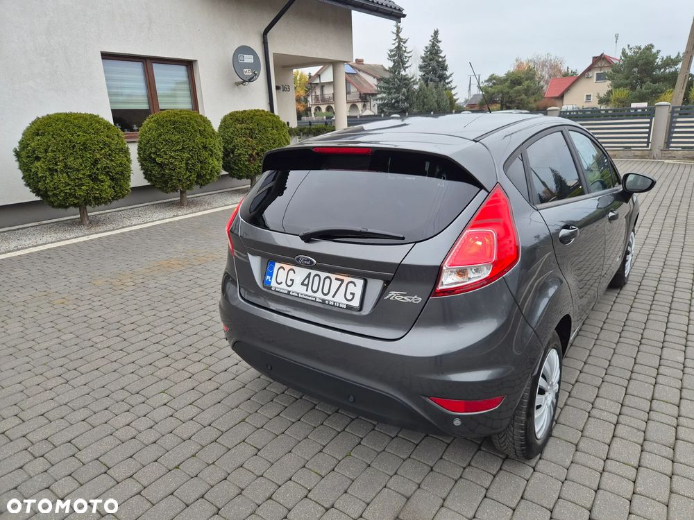 Ford Fiesta - 6