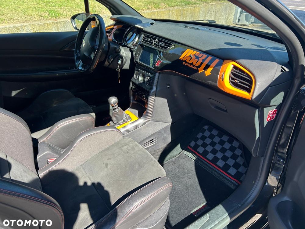 Citroën DS3 1.6 THP Racing - 8