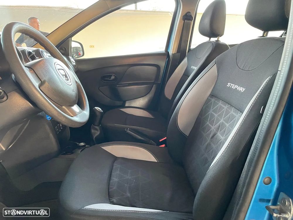 Dacia Sandero 0.9 TCe Stepway - 9