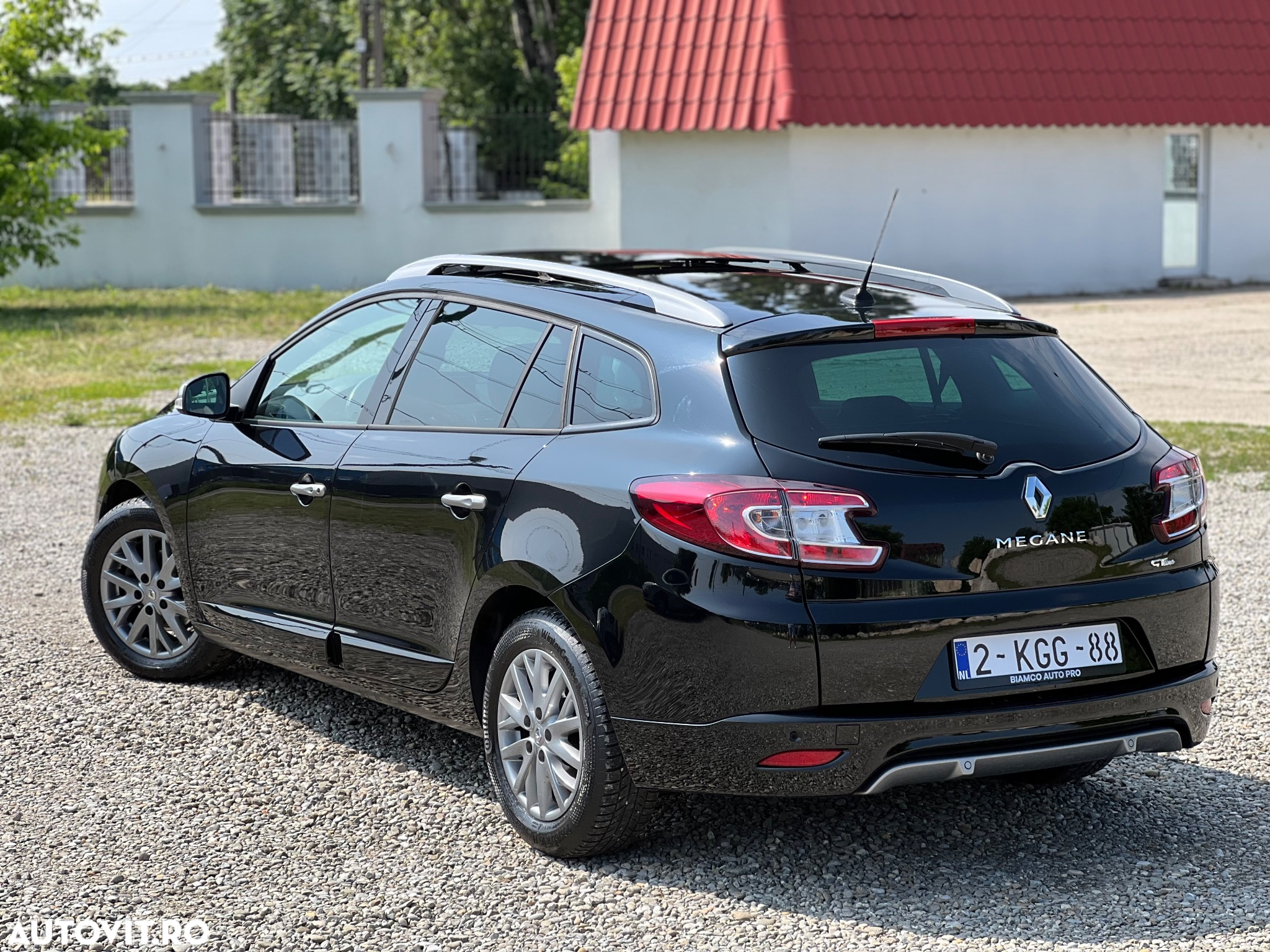 Renault Megane Grandtour ENERGY dCi 110 Start & Stopp Bose Edition - 3