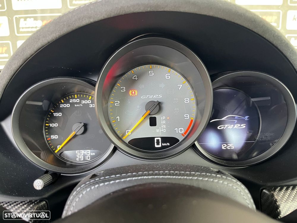 Porsche 718 Cayman GT4 RS - 31