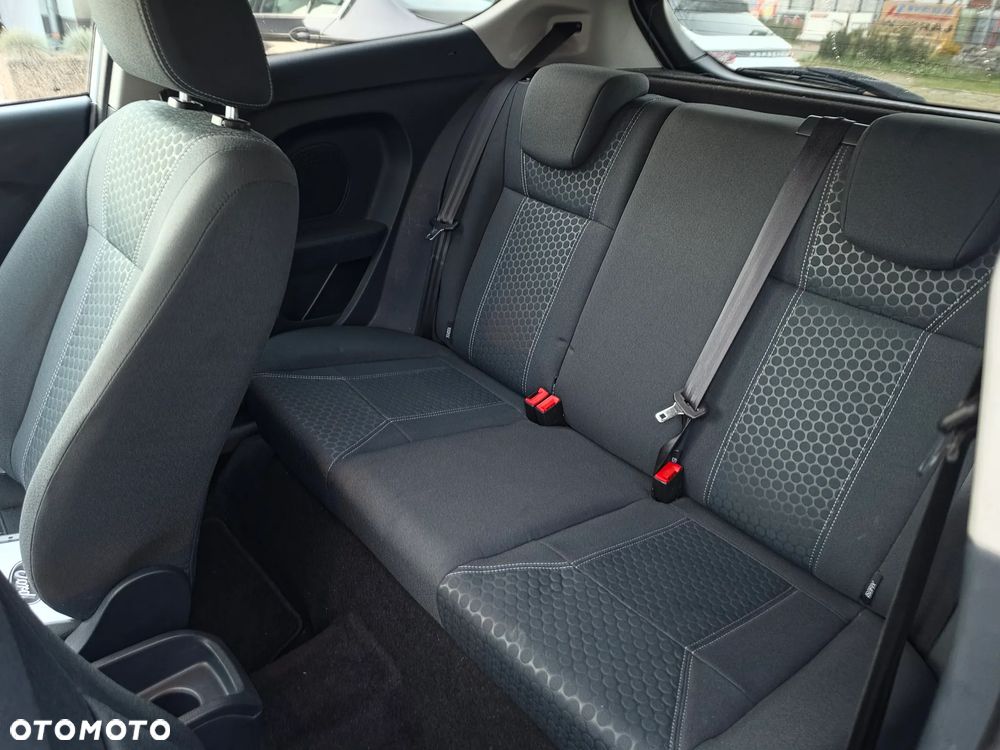 Ford Fiesta 1.25 Titanium - 28