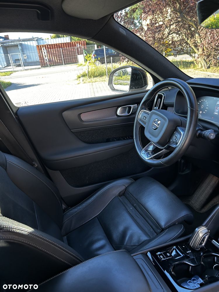 Volvo XC 40 - 7
