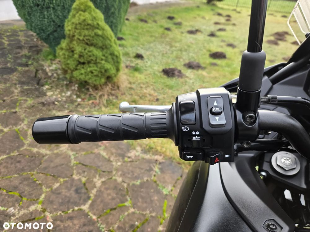 Kawasaki Versys 650 - 15