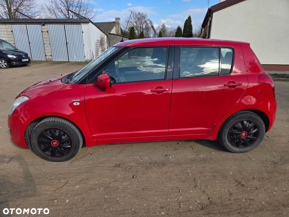 Suzuki Swift 1.3 DDiS Comfort - 3