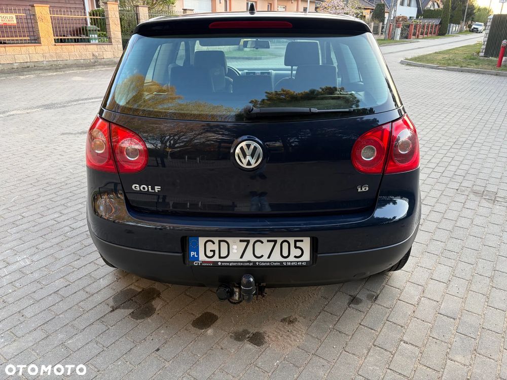 Volkswagen Golf 1.6 Automatik Trendline - 3