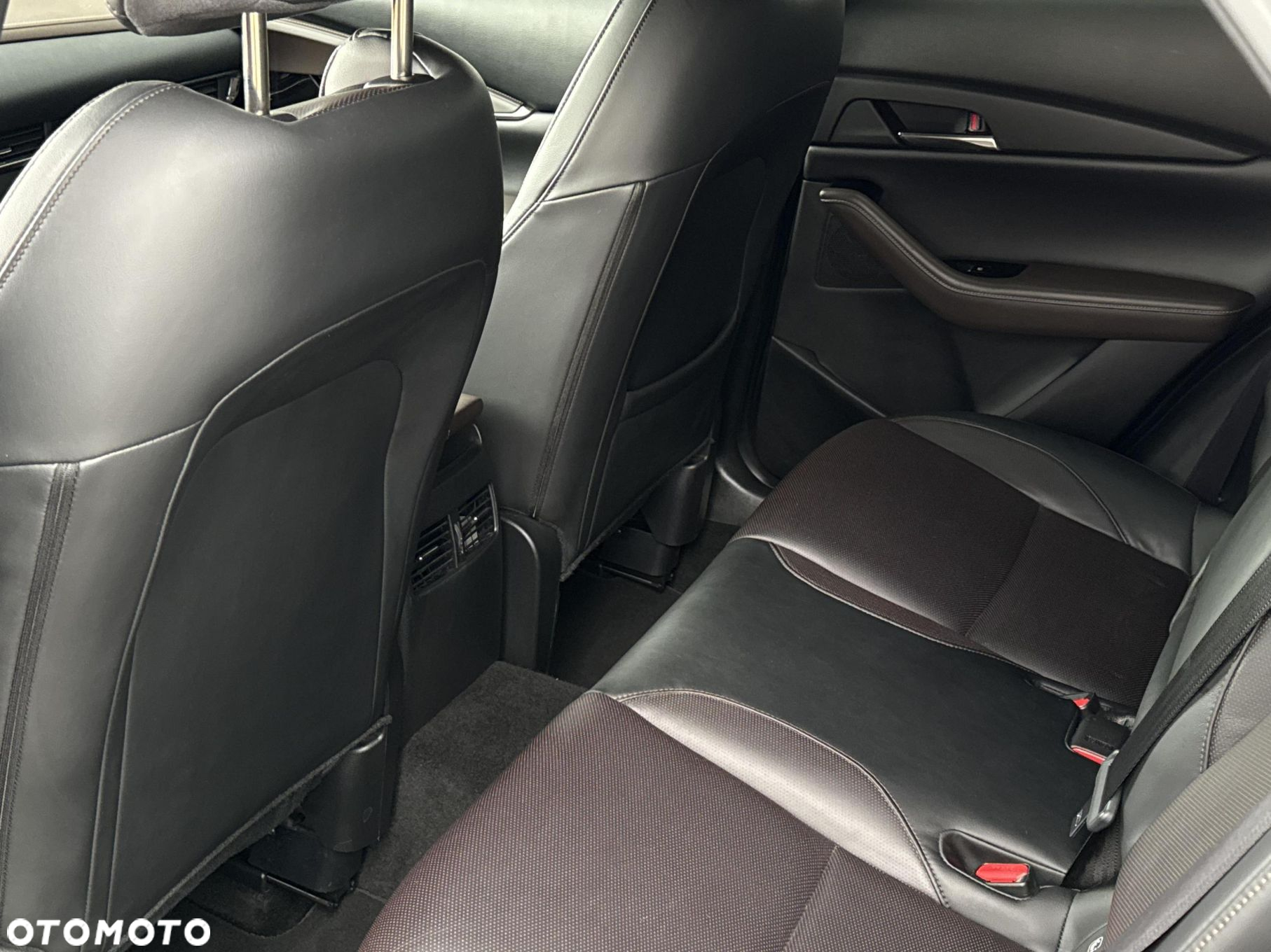 Mazda CX-30 - 12