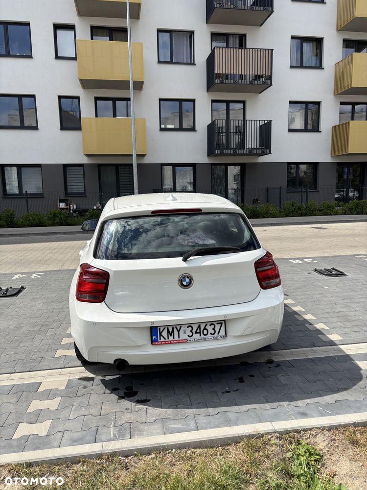 BMW Seria 1 118i Sport Line - 4