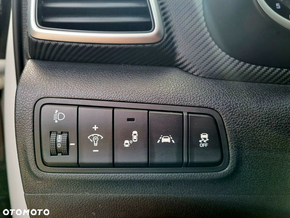 Hyundai Tucson 1.6 GDi 2WD Premium - 22