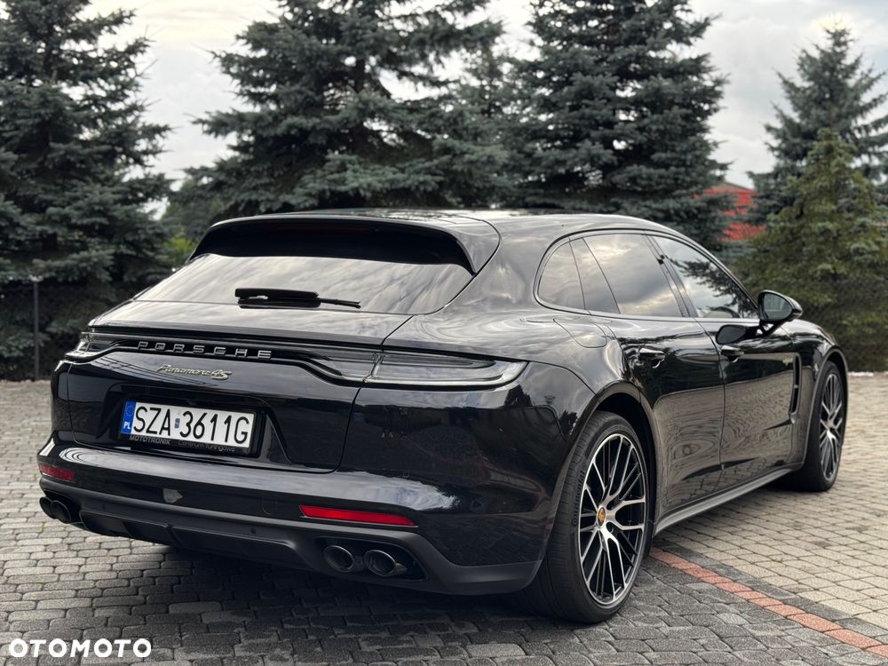Porsche Panamera 4 E-Hybrid Platinum Edition - 7