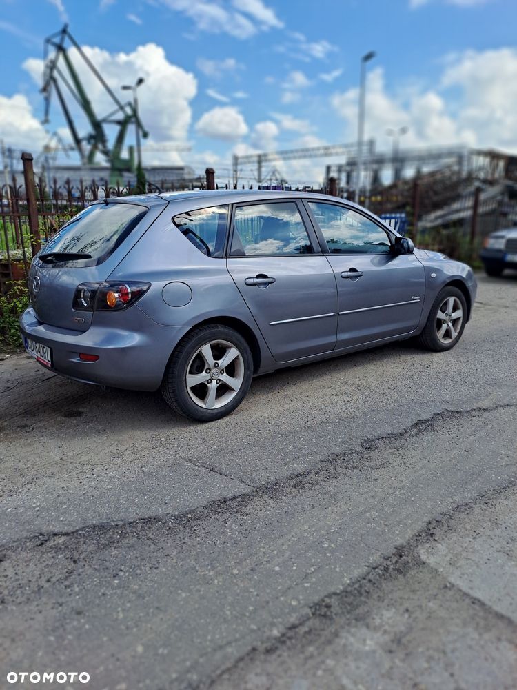 Mazda 3 - 4