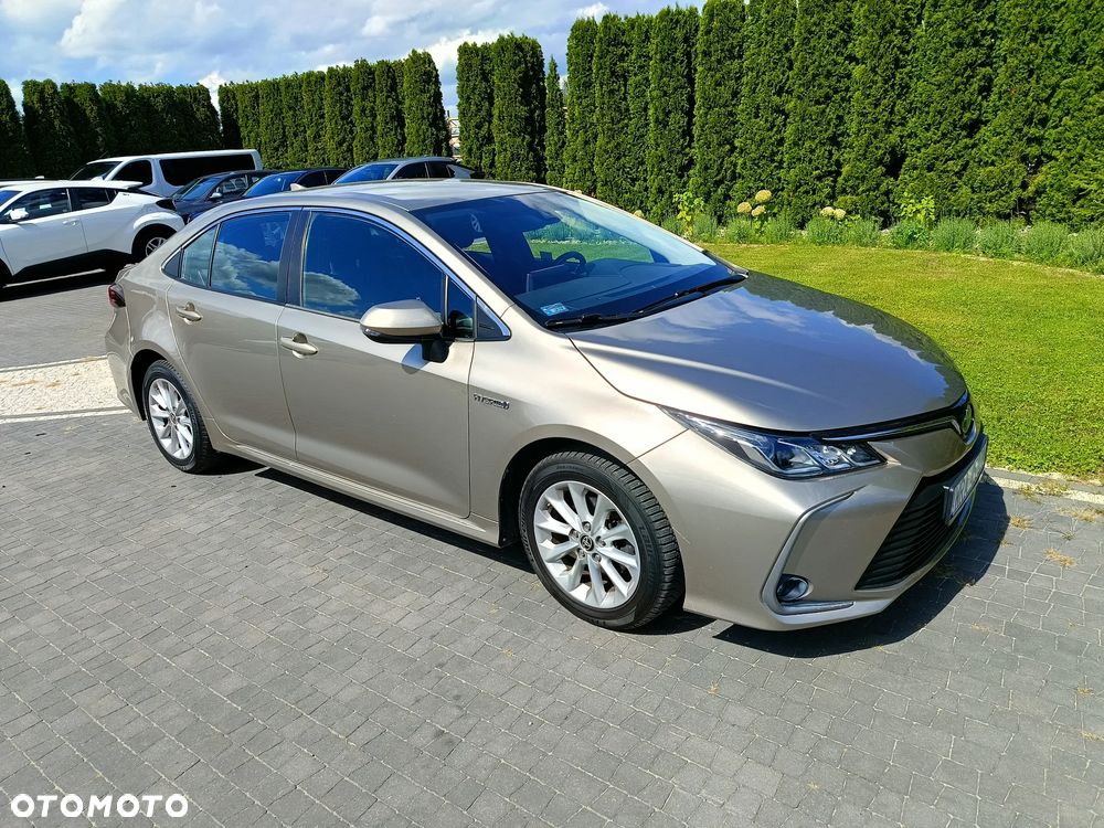 Toyota Corolla - 2