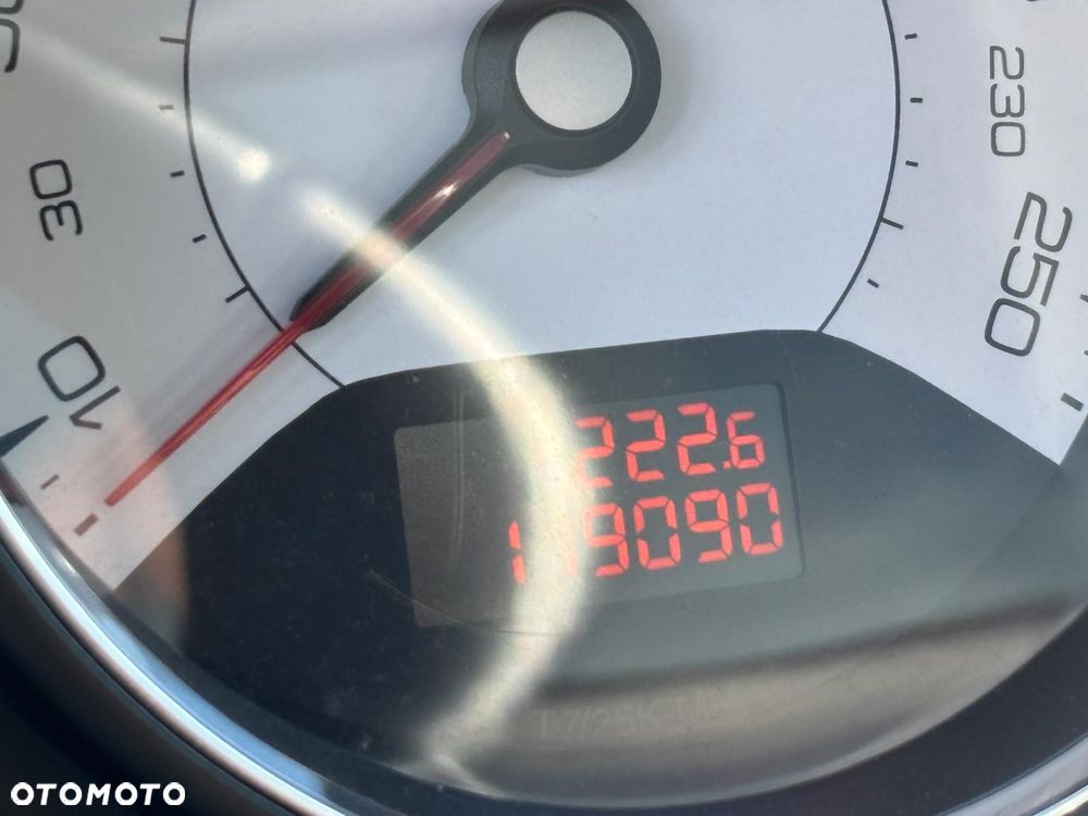 Peugeot 308 1.6 Premium - 33