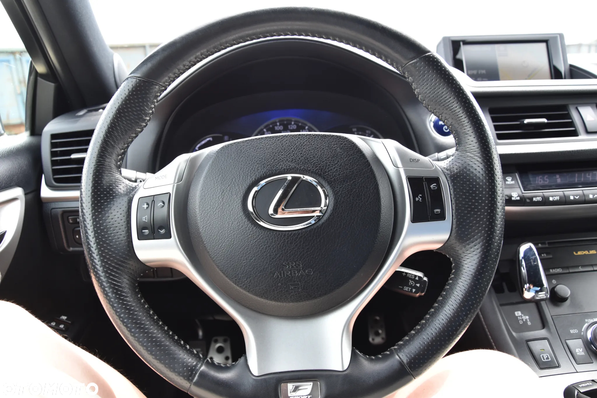 Lexus CT 200h F Sport - 20