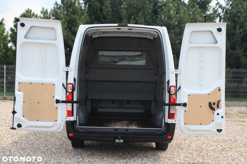 Renault Master L2H2 2.3dCi 135KM/ BRYGADÓWKA/DOKA 6-CIO OSOBOWA/ HAK/ KLIMA/ TEMPOMAT/ SALON POLSKA/ PIERWSZY WŁAŚCICIEL/ FV 23%/ BARDZO ZADBANY !!! - 19