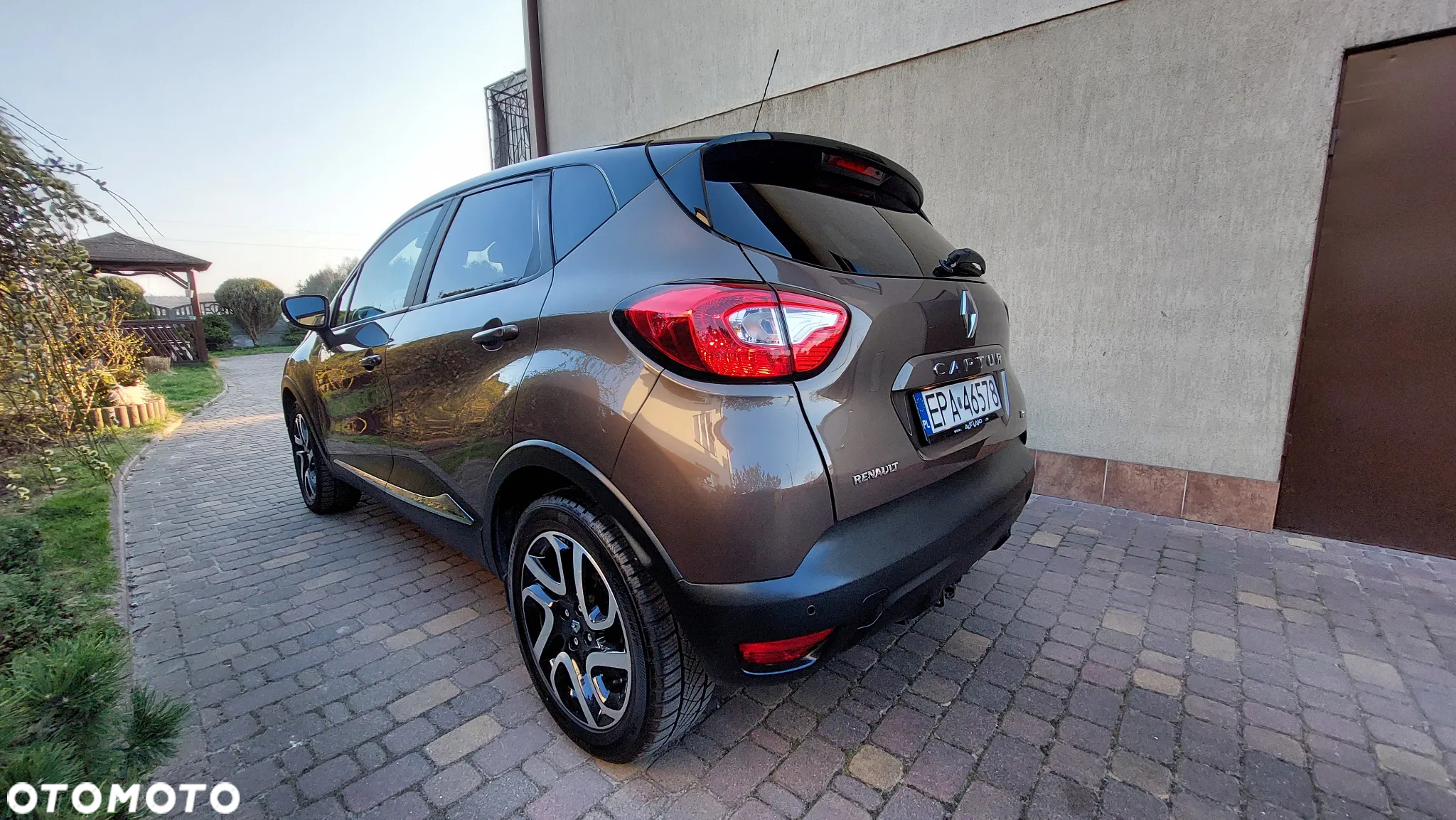 Renault Captur 1.2 Energy TCe Intens EDC EU6 - 3