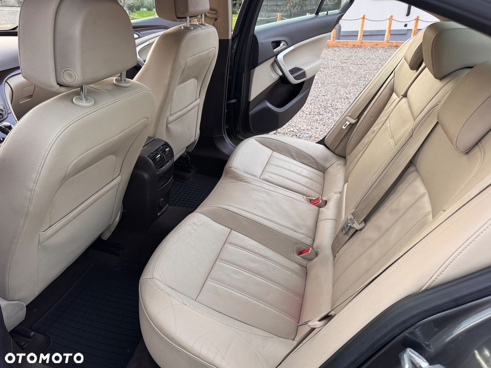Opel Insignia - 22