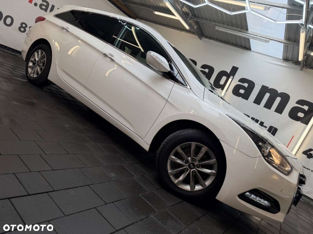 Hyundai i40 Kombi blue 1.7 CRDi Premium - 16