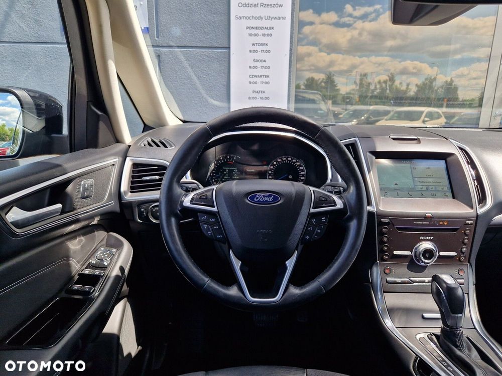 Ford S-Max 2.0 TDCi 4WD Titanium PowerShift - 17