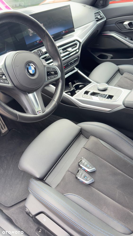 BMW Seria 3 320d xDrive M Sport - 12