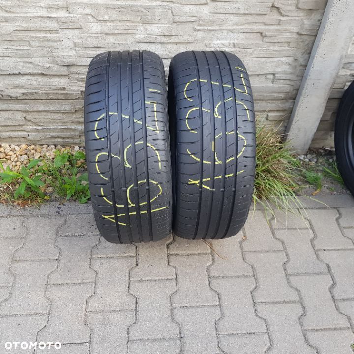 2x 215/55R17 Goodyear EfficientGrip Performance Para opon letnich Poznań - 1