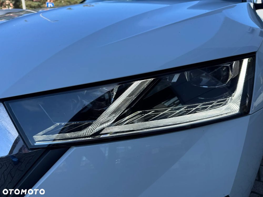 Skoda Octavia 1.5 TSI ACT Style - 10