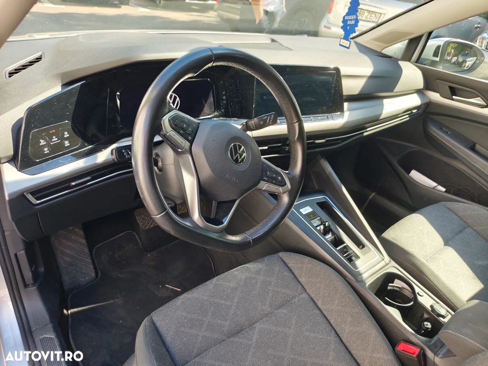 VOLKSWAGEN Golf 2021 — imagine 14