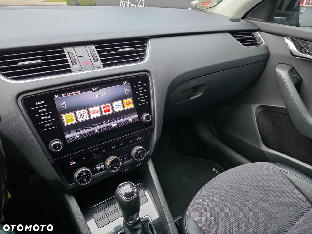 Skoda Octavia 1.6 TDI DSG Premium Edition - 19
