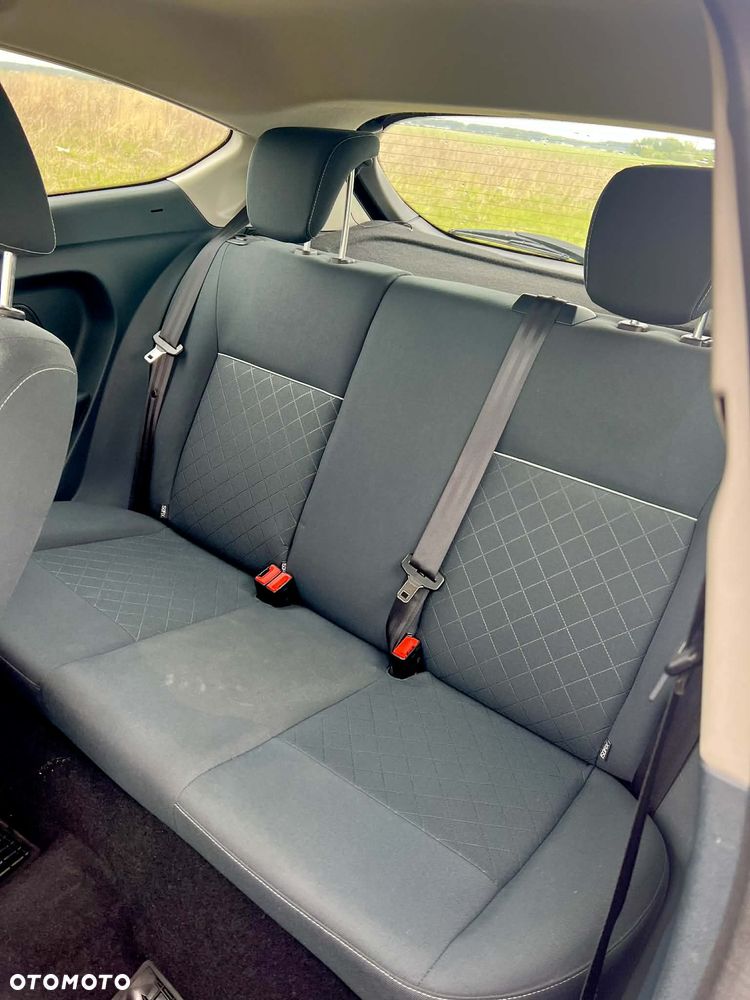Ford Fiesta - 13