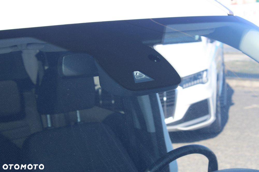 Ford Tourneo Connect - 33