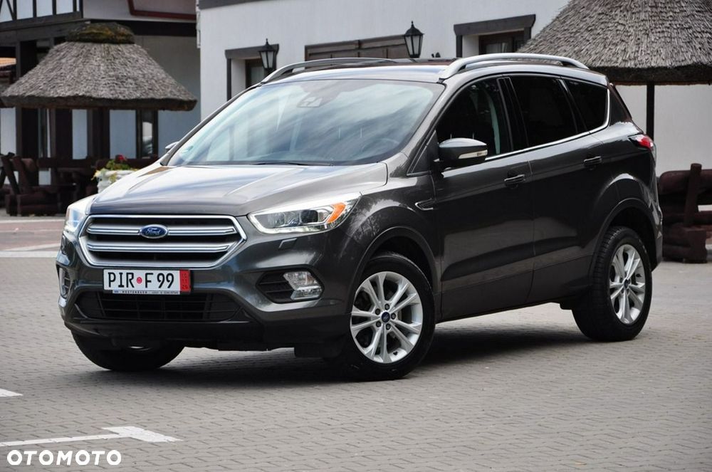 Ford Kuga - 3
