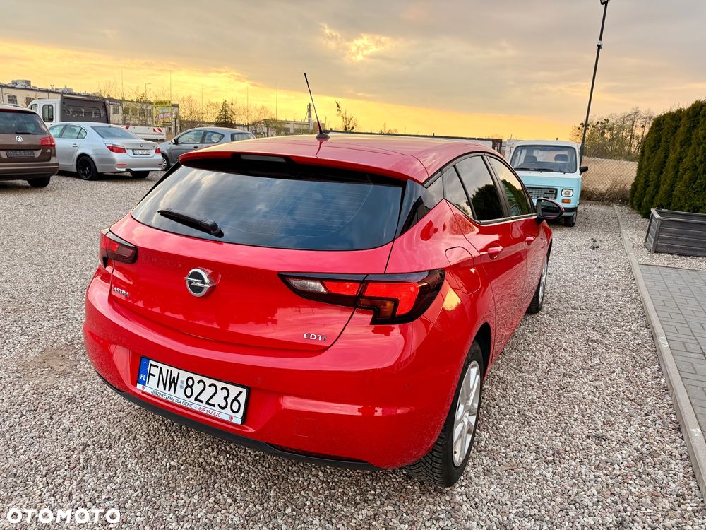 Opel Astra 1.6 CDTI Essentia - 13