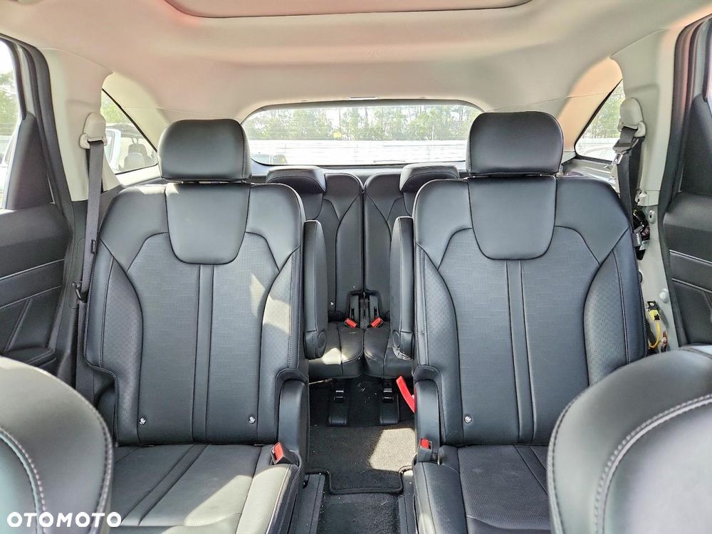 Kia Sorento - 11
